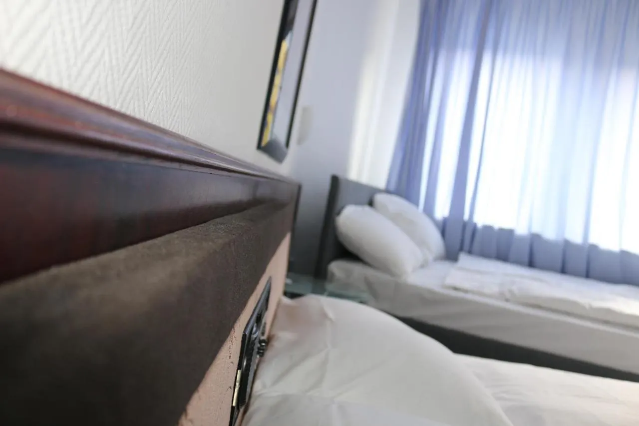 Hotel Berliner Hof 뒤셀도르프